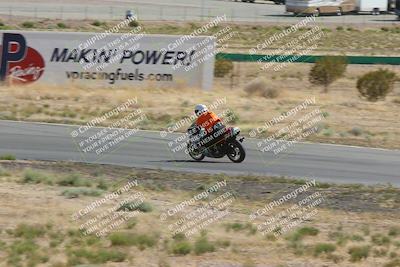 media/Apr-20-2025-AHRMA (Sun) [[393a79c373]]/Race/Group 12/Turn 4b/